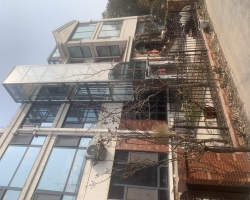 龍燕金潤(rùn)嘉園別墅梯